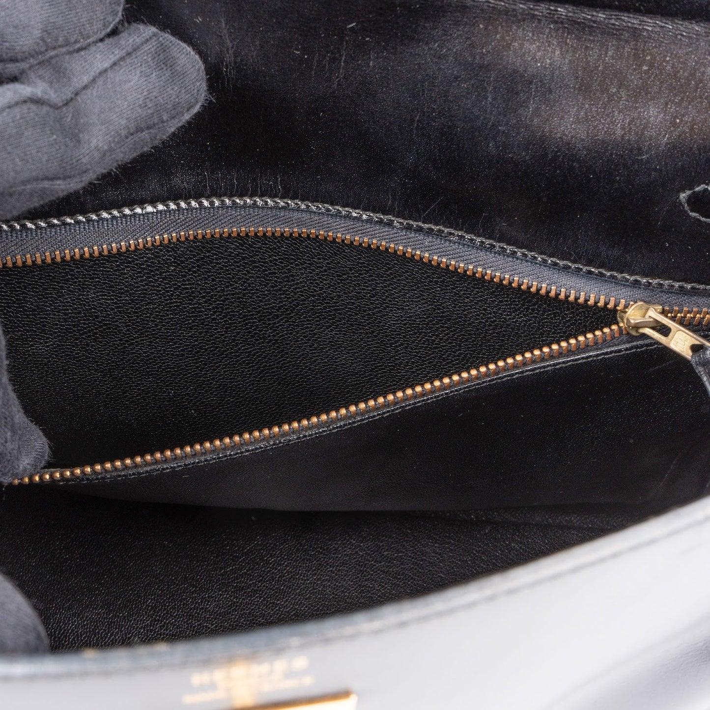 Hermès Box Calfskin Kelly 32 Retourne Handbag