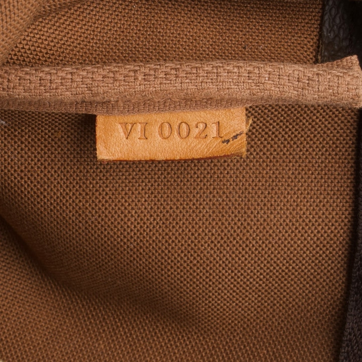 Louis Vuitton Canvas Monogram Pochette Accessoire Handbag