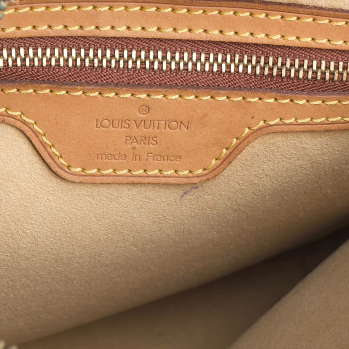 Louis Vuitton Canvas Monogram Looping MM Shoulder Bag