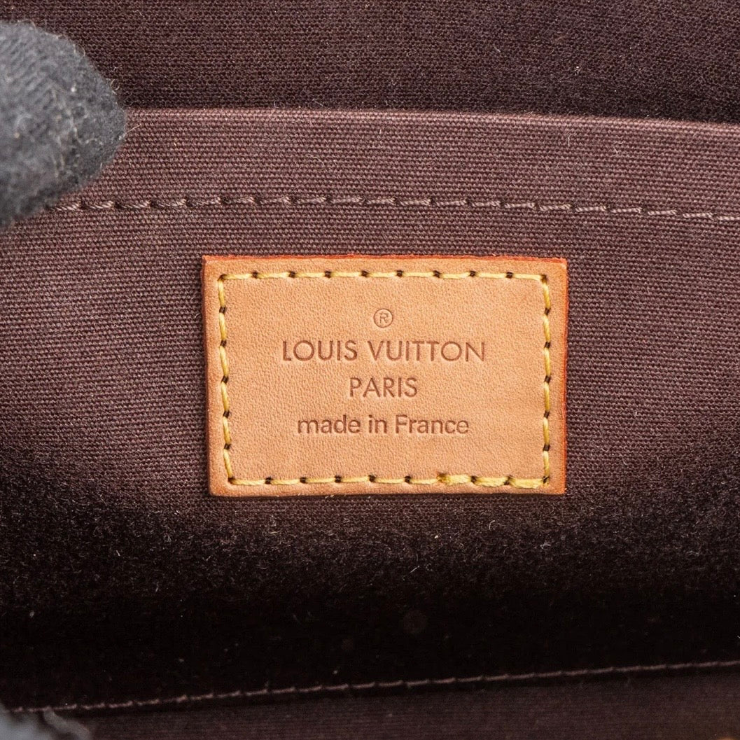 Louis Vuitton Amarante Monogram Vernis Rosewood Avenue Shoulder Bag