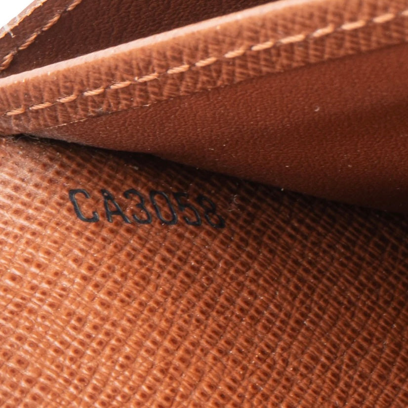Louis Vuitton Canvas Monogram Sarah Wallet