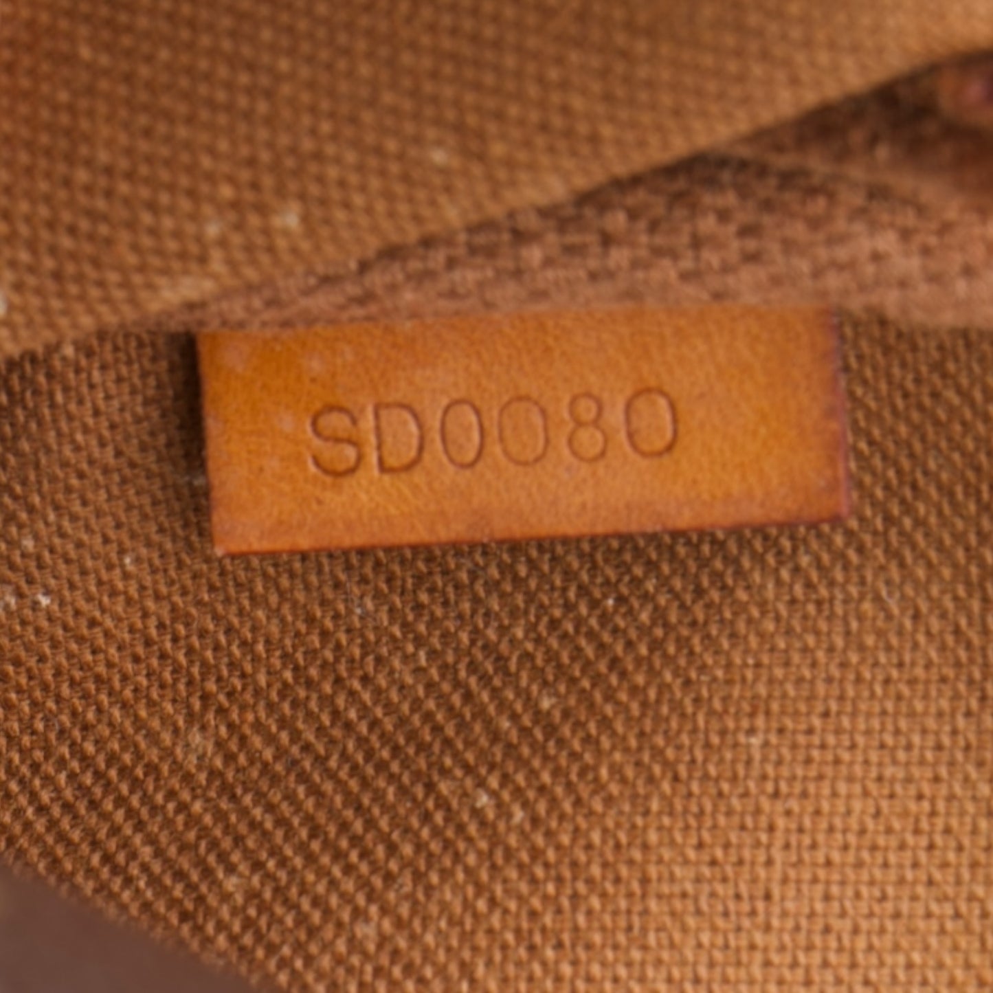 Louis Vuitton Canvas Monogram Pochette Accessoire Handbag