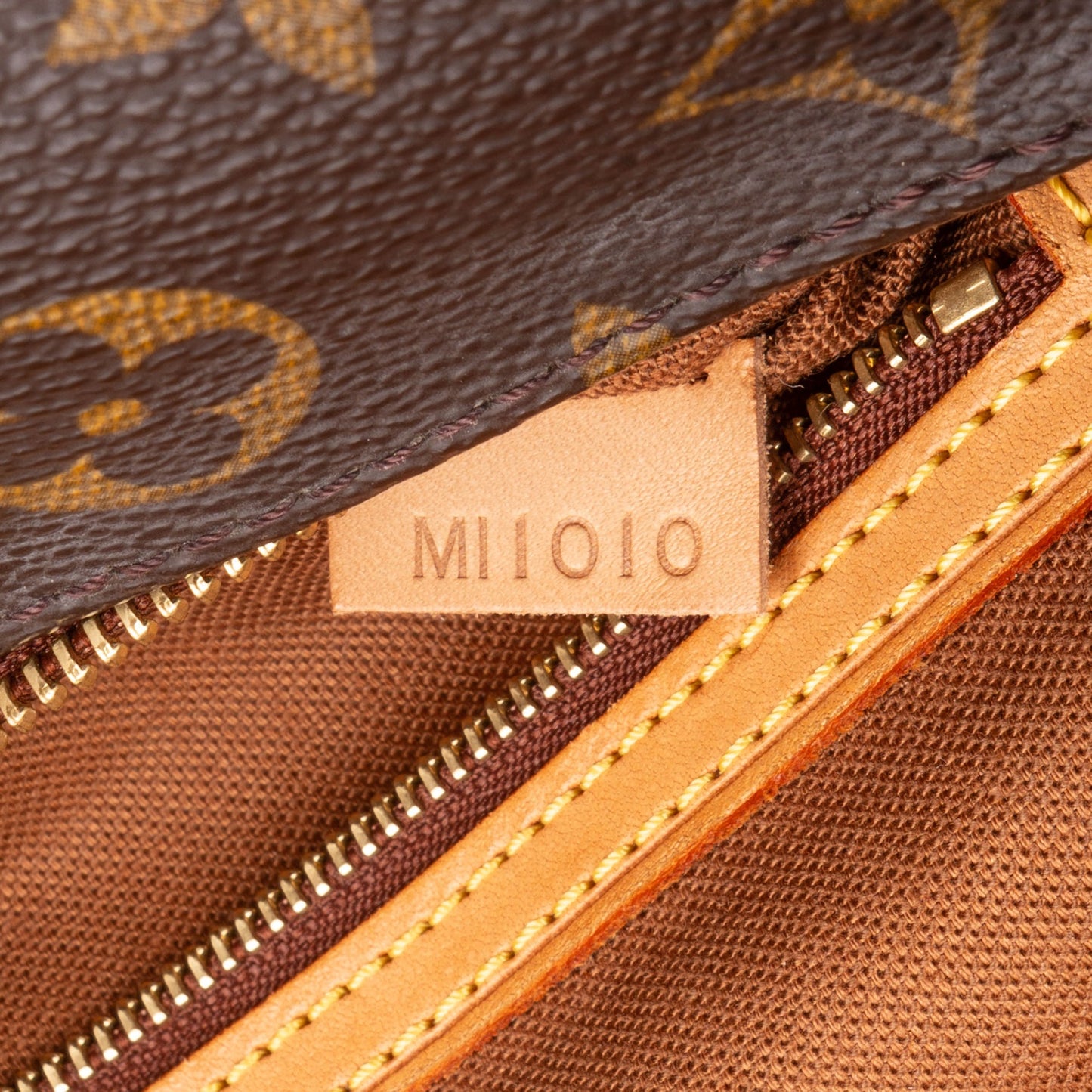 Louis Vuitton Canvas Monogram Looping PM Shoulder Bag