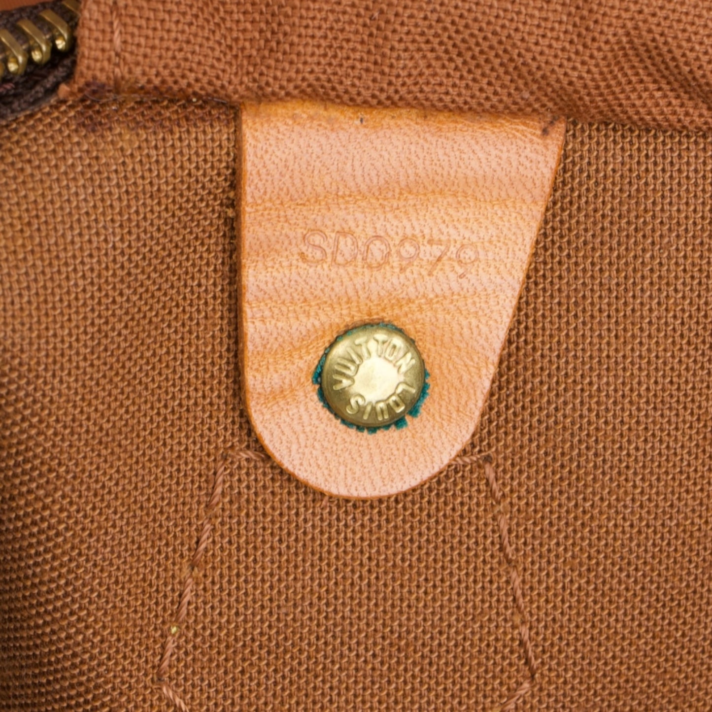 Louis Vuitton Canvas Monogram Speedy 30 Handbag