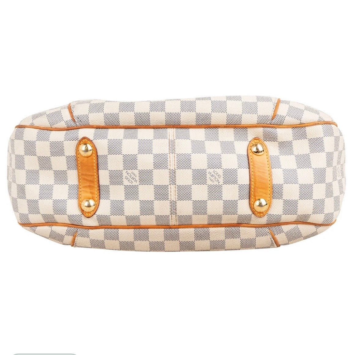 Louis Vuitton Monogram
Damier Azur Galliera
PM Shoulder Bag