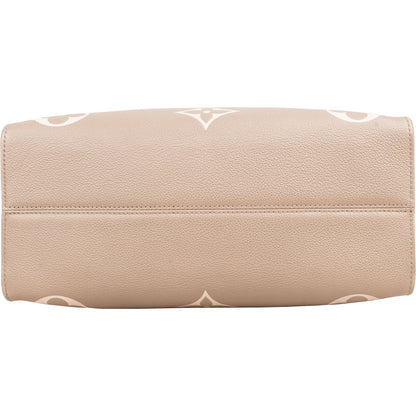 Louis Vuitton Leather Monogram Giant OnTheGo MM Handbag