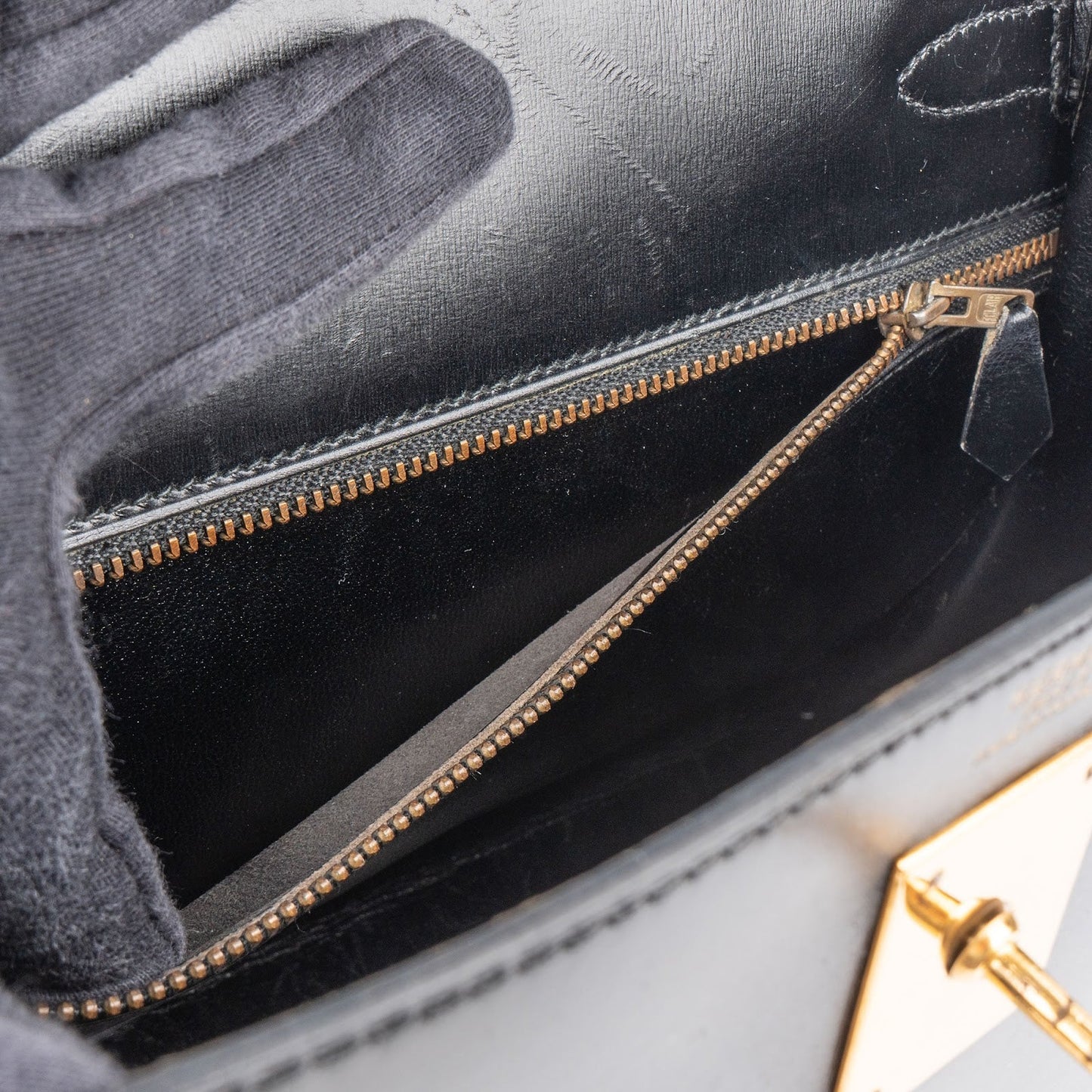 Hermès Box Calf Leather Kelly 32 Handbag