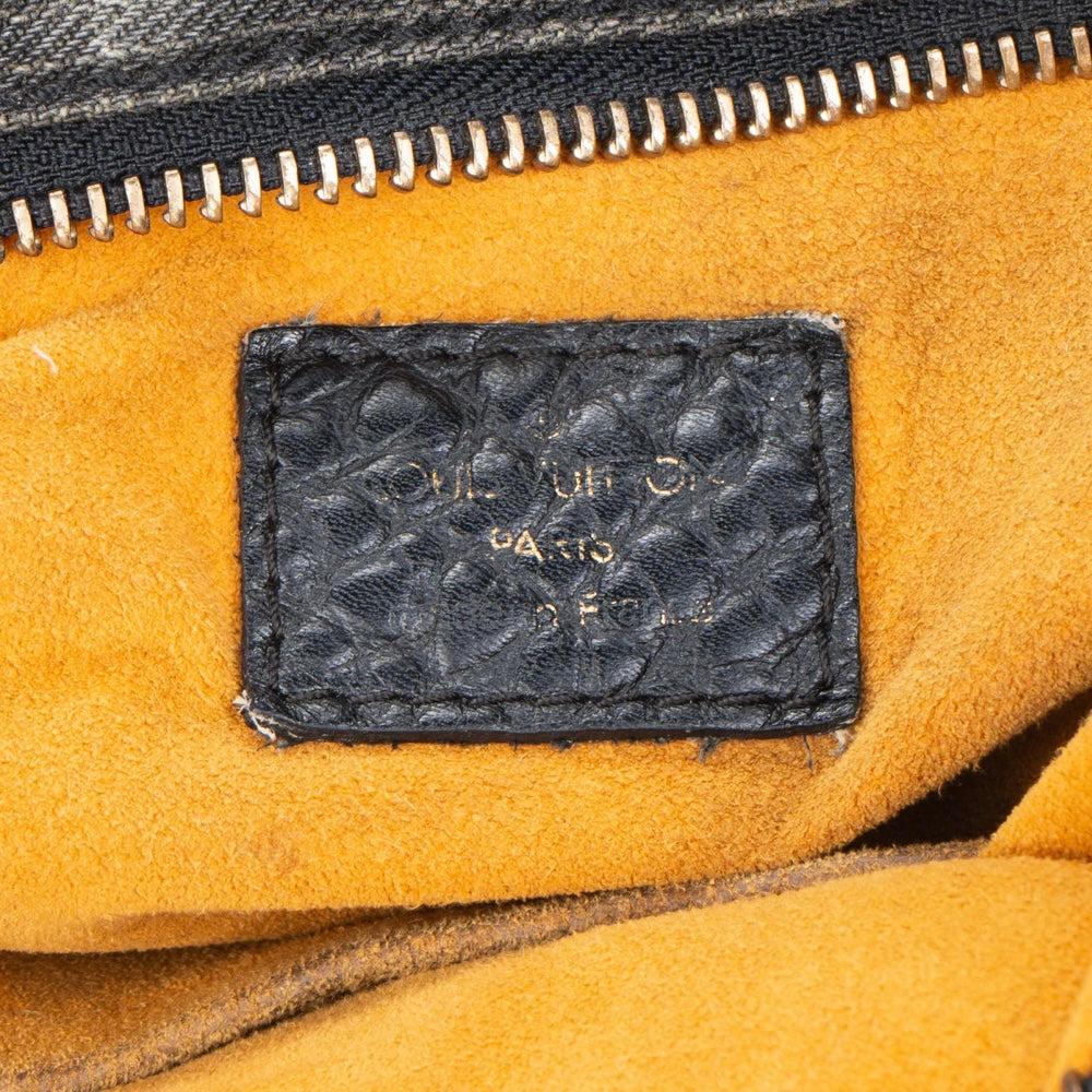 Louis Vuitton Denim
Monogram Neo Cabby
Handbag