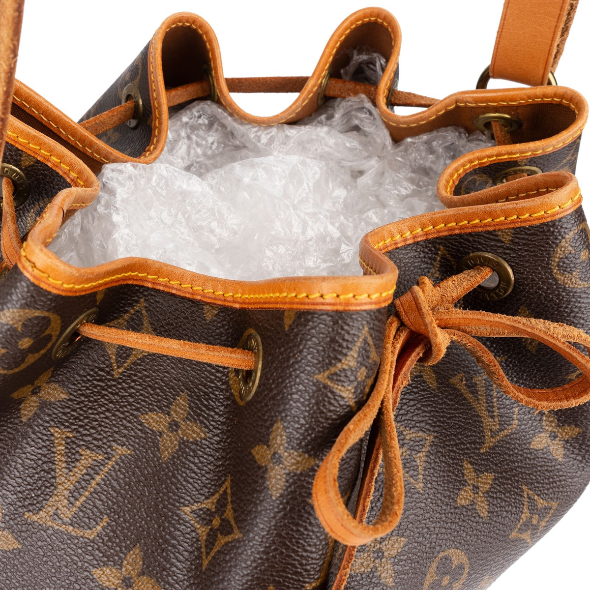 Louis Vuitton Monogram Canvas Sac Noé Grande Shoulder Bag