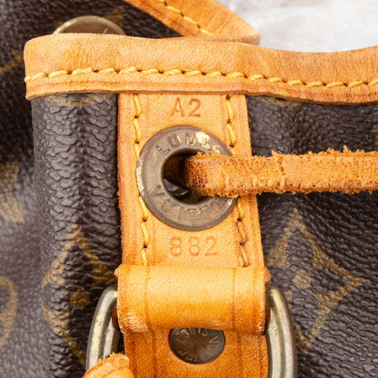 Louis Vuitton Monogram Canvas Sac Noé Petit Shoulder Bag