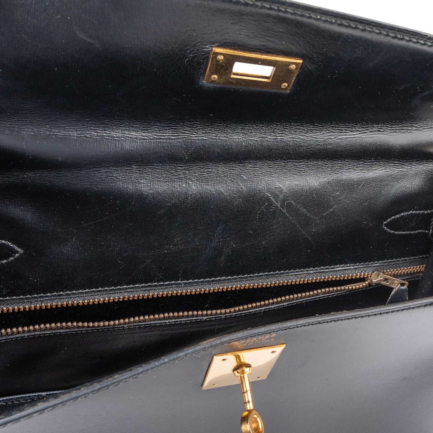 Hermès Box Calf Leather Kelly 32 Handbag