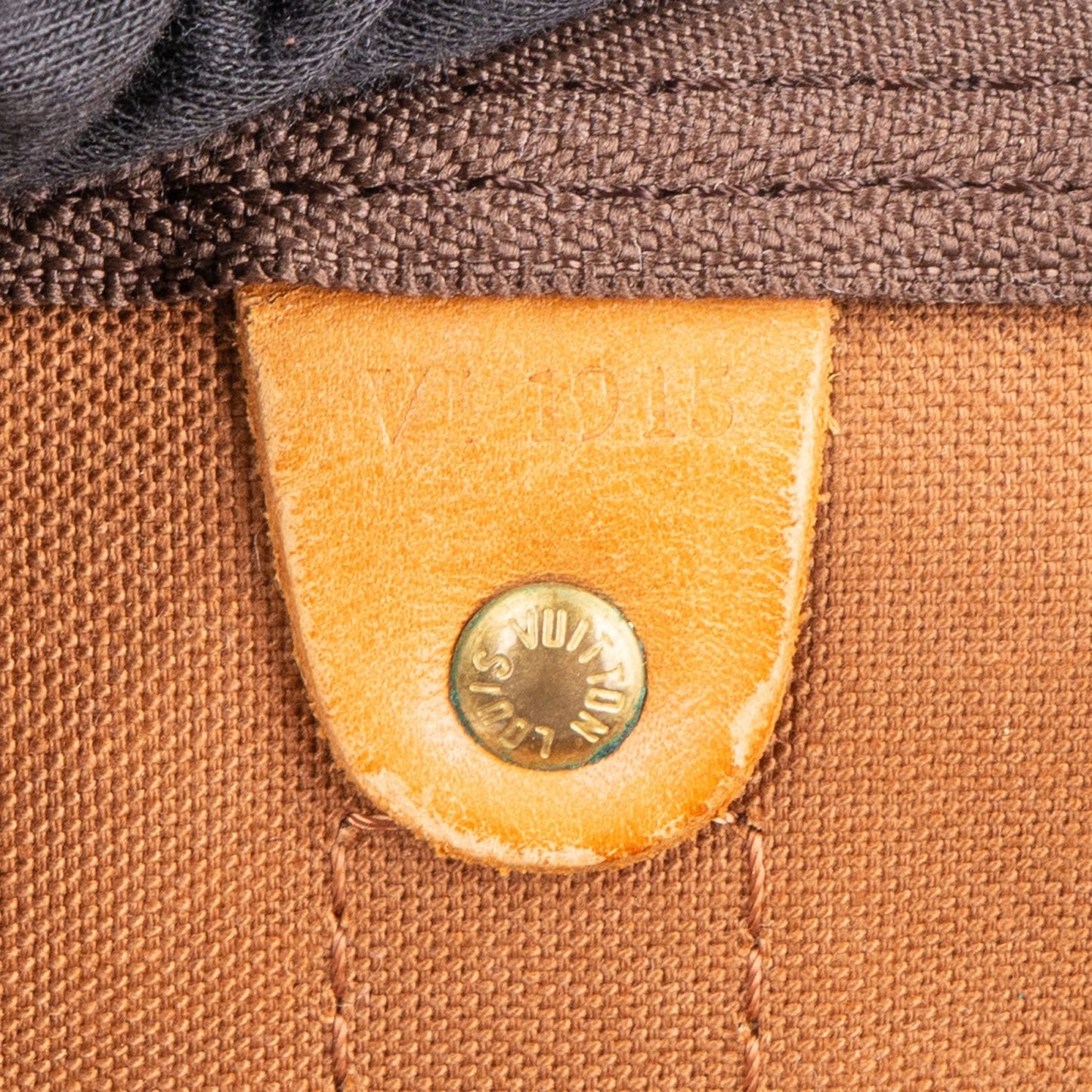 Louis Vuitton Monogram Canvas Keepall 60 Bandoulière Travel Bag