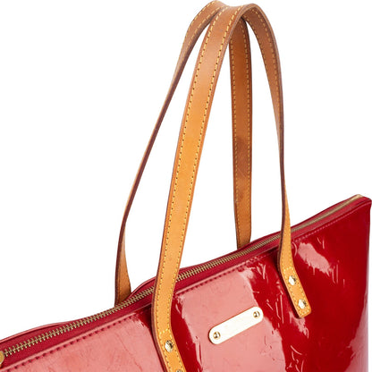 Louis Vuitton Rouge Vernis Monogram Bellevue MM Handbag