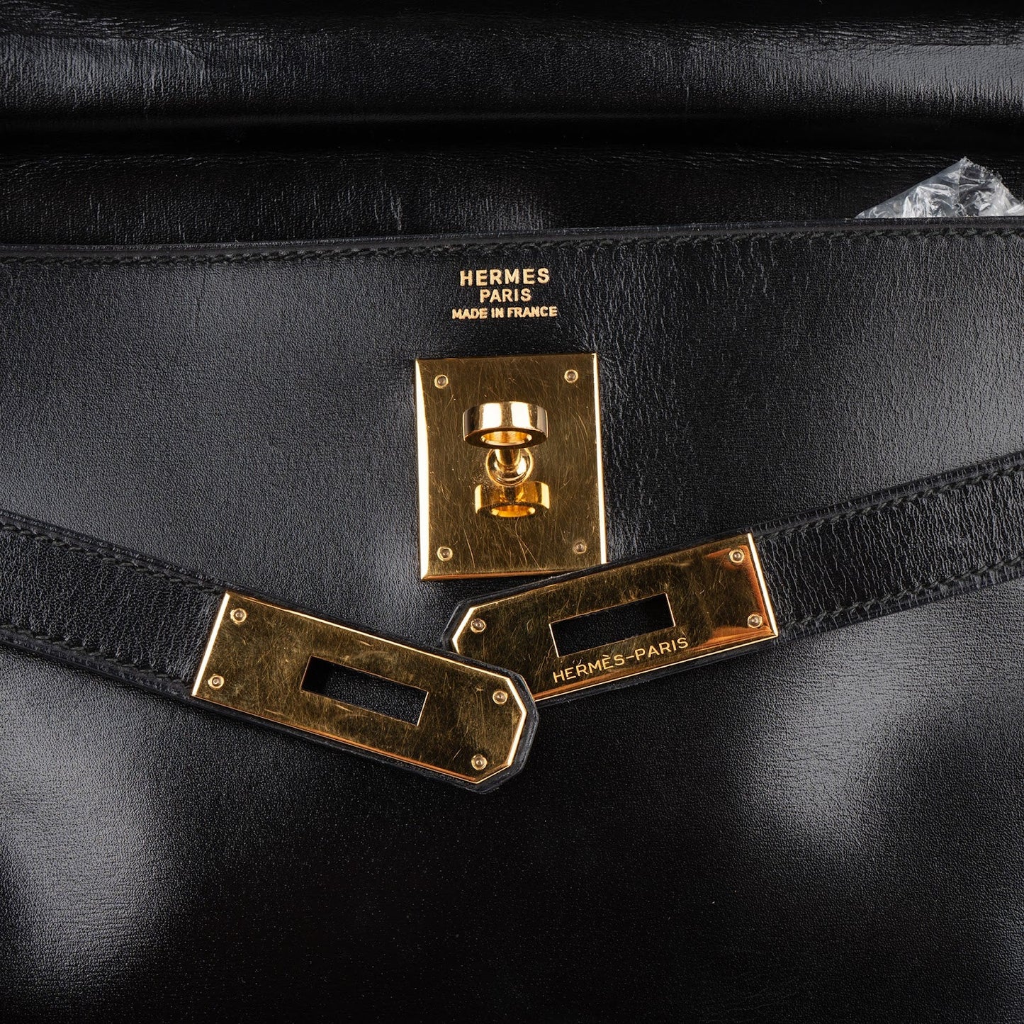 Hermès Box Calfskin Kelly 32 Retourne Handbag