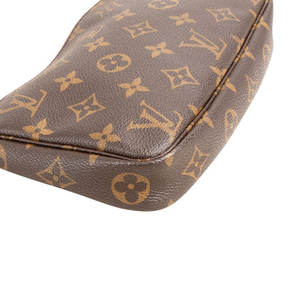 Louis Vuitton Monogram Canvas Pochette Accessoires Handbag