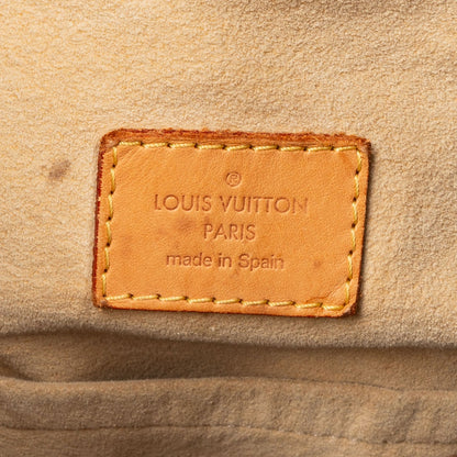 Louis Vuitton Monogram Canvas Artsy MM Handbag