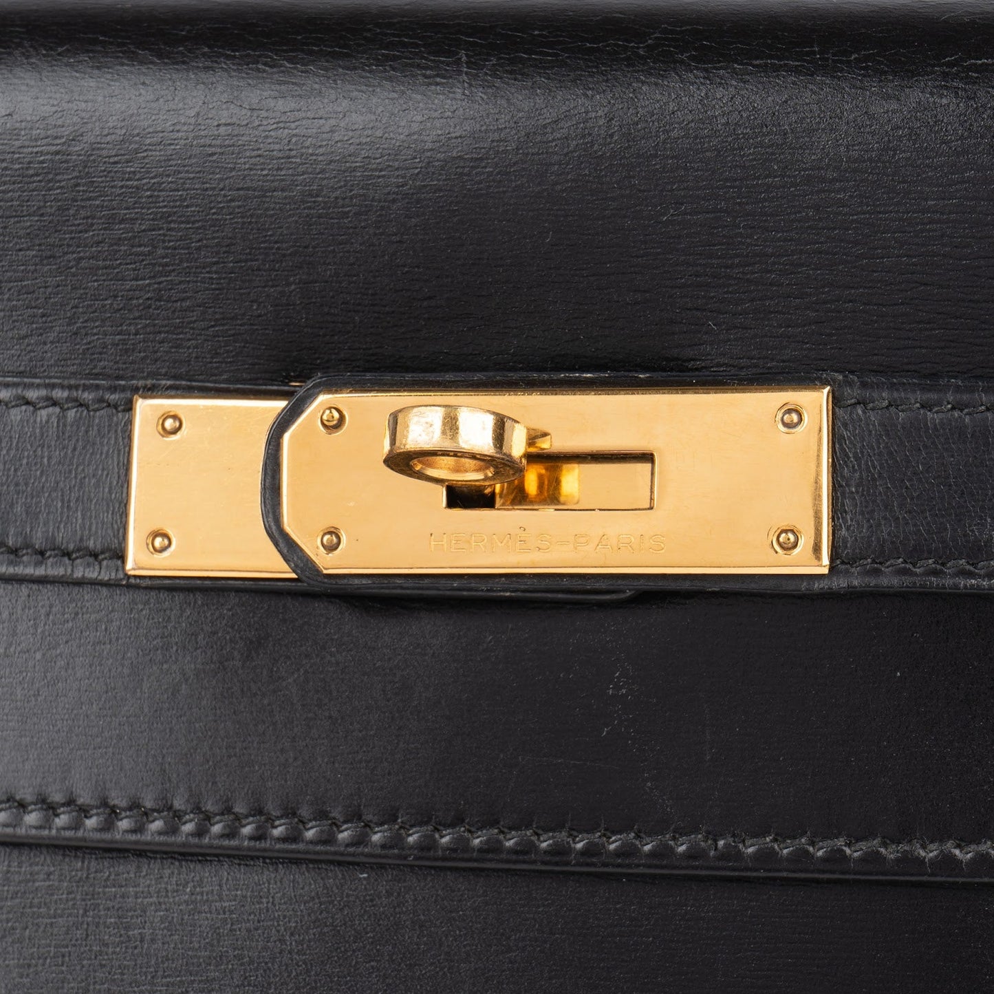 Hermès Box Calf Leather Kelly 32 Handbag