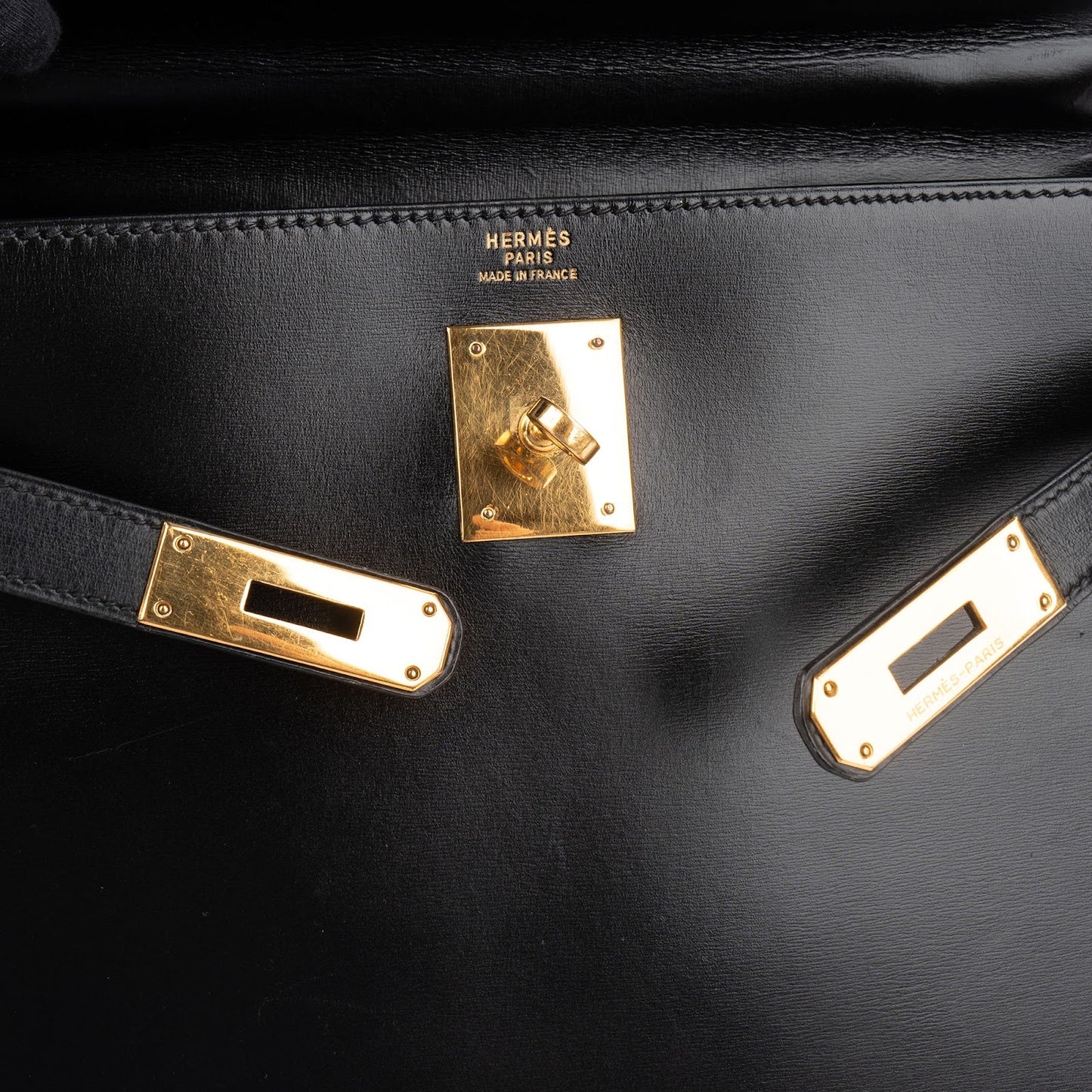 Hermès Box Calf Leather Kelly 32 Handbag