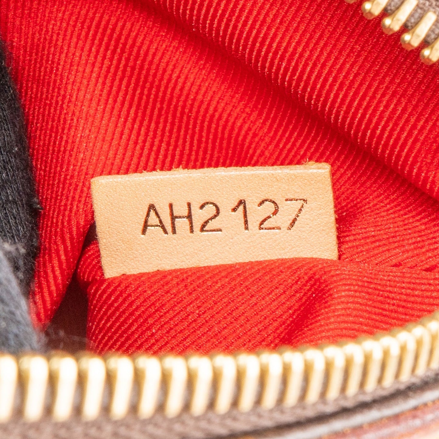 Louis Vuitton Monogram Canvas Tournelle MM Shoulder Bag