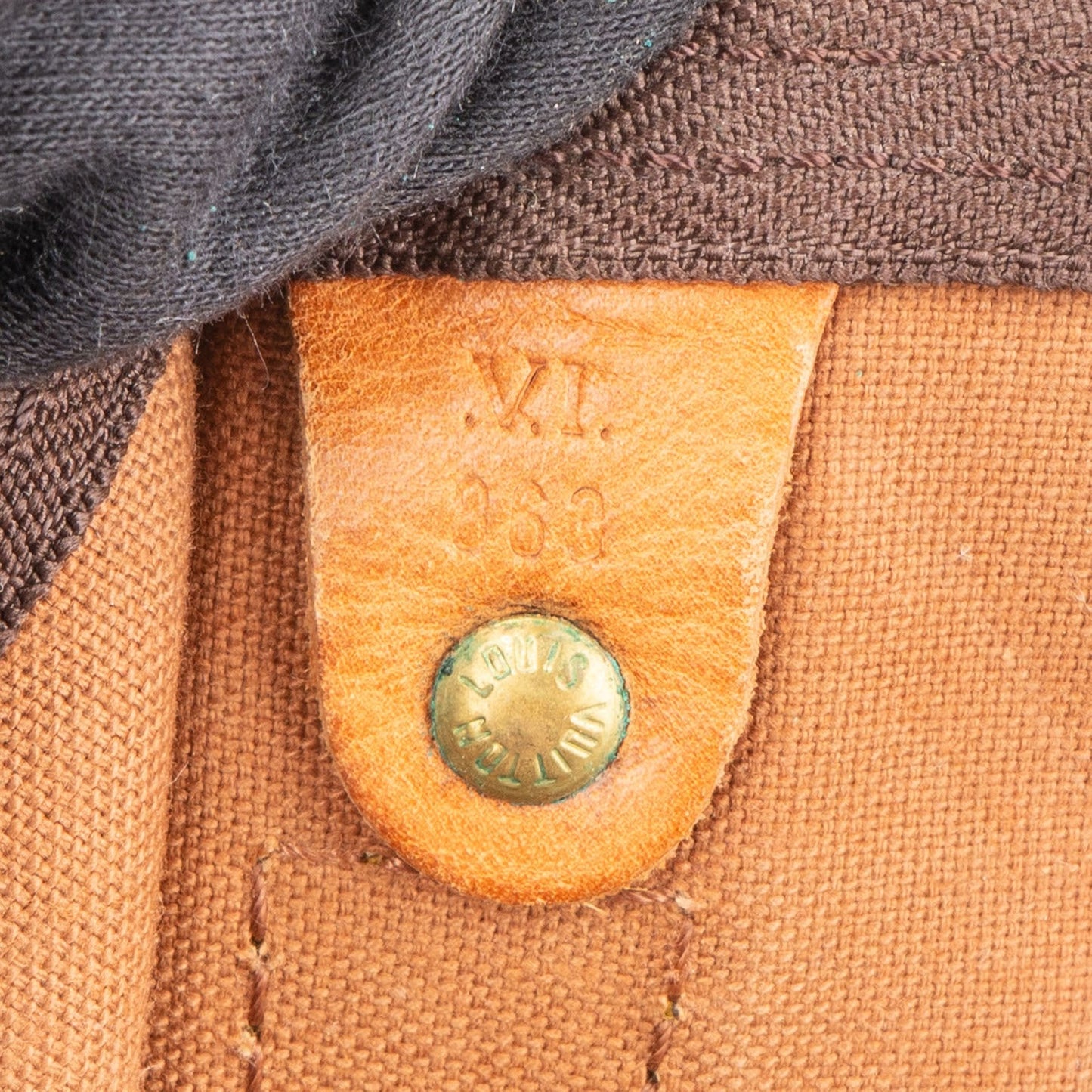 Louis Vuitton Monogram Canvas Keepall 55 Bandoulière Travel Bag