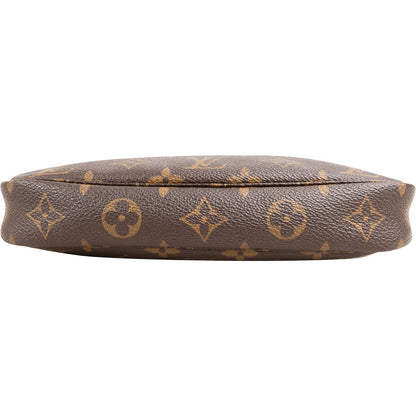 Louis Vuitton Monogram Canvas Pochette Accessoires Handbag