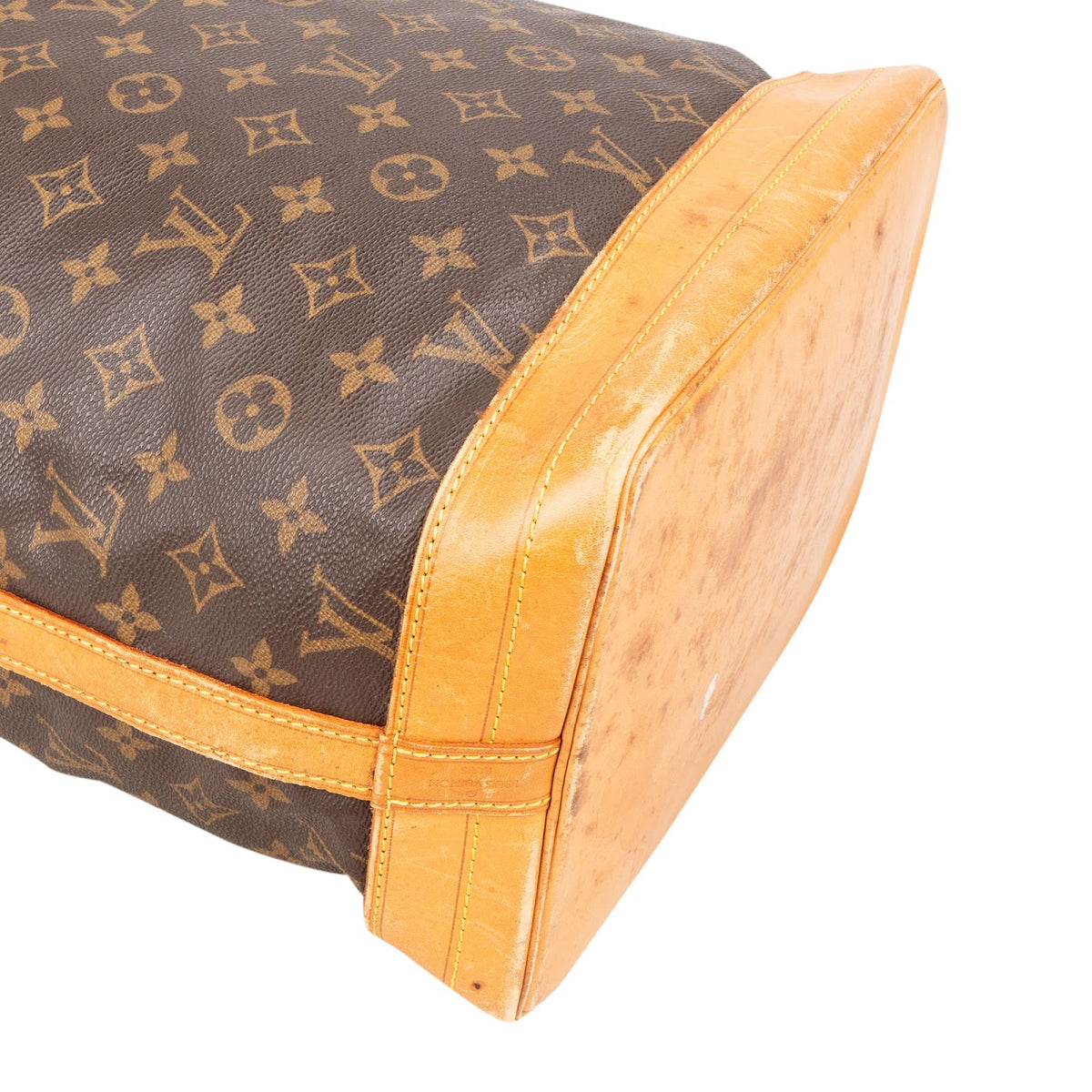 Louis Vuitton Monogram Canvas Sac Noé Grande Shoulder Bag