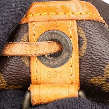 Louis Vuitton Monogram Canvas Sac Noé Grande Shoulder Bag