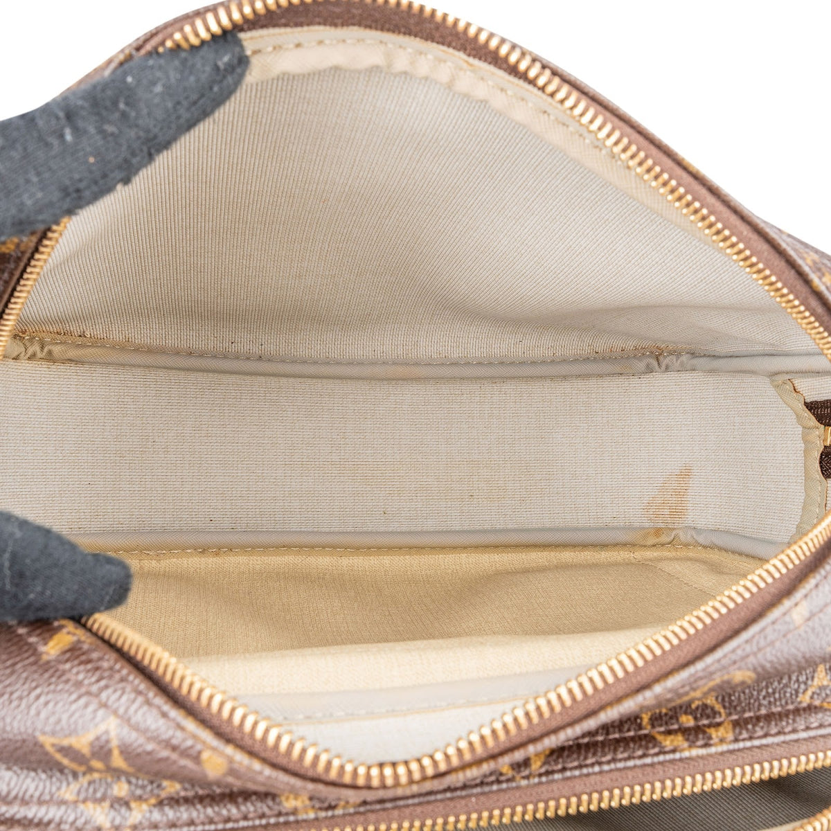 Louis Vuitton Monogram Canvas Reporter PM Crossbody Bag