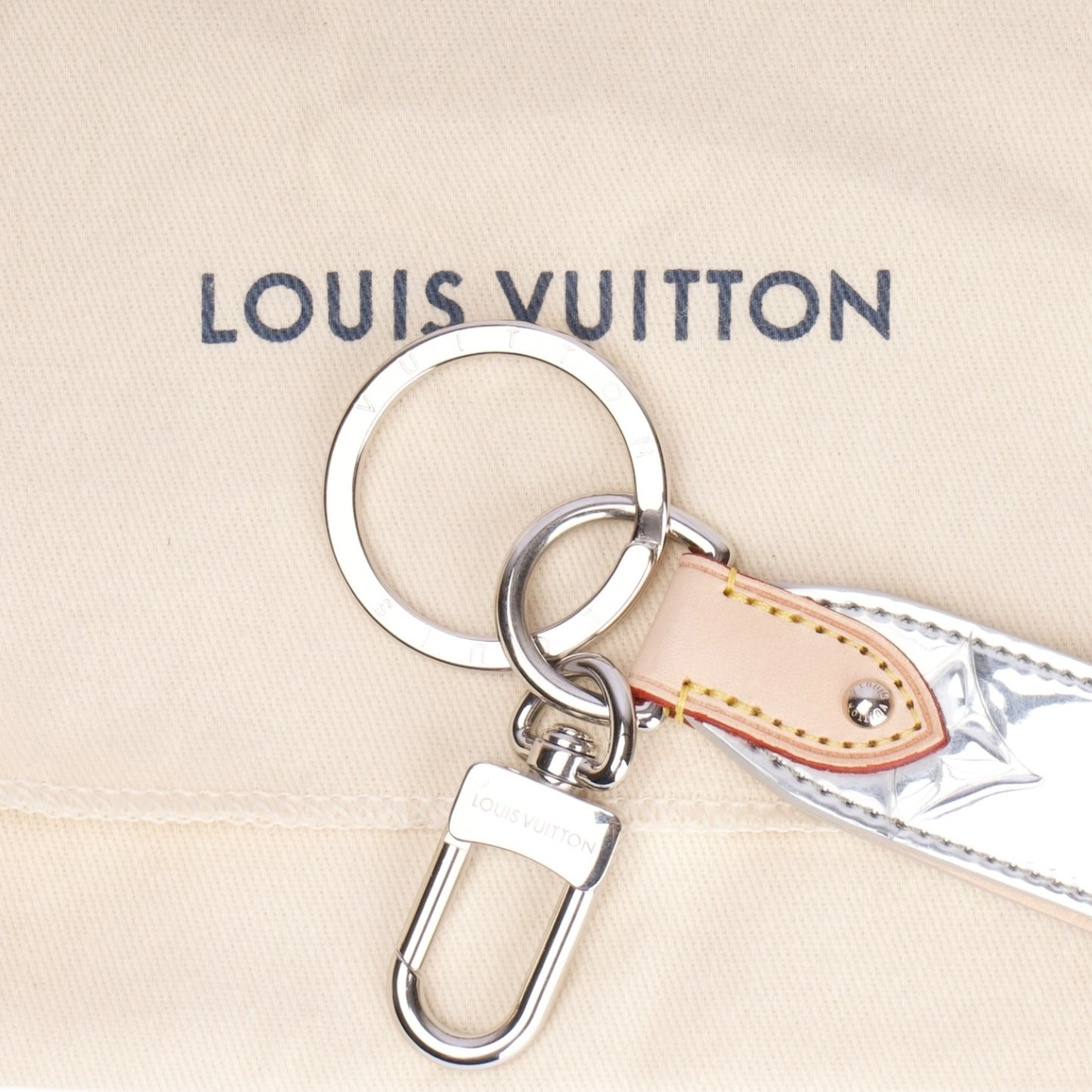 Louis Vuitton Mirror Keyholder