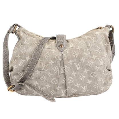 Louis Vuitton Monogram Denim Slightly Mahina
Shoulder Bag