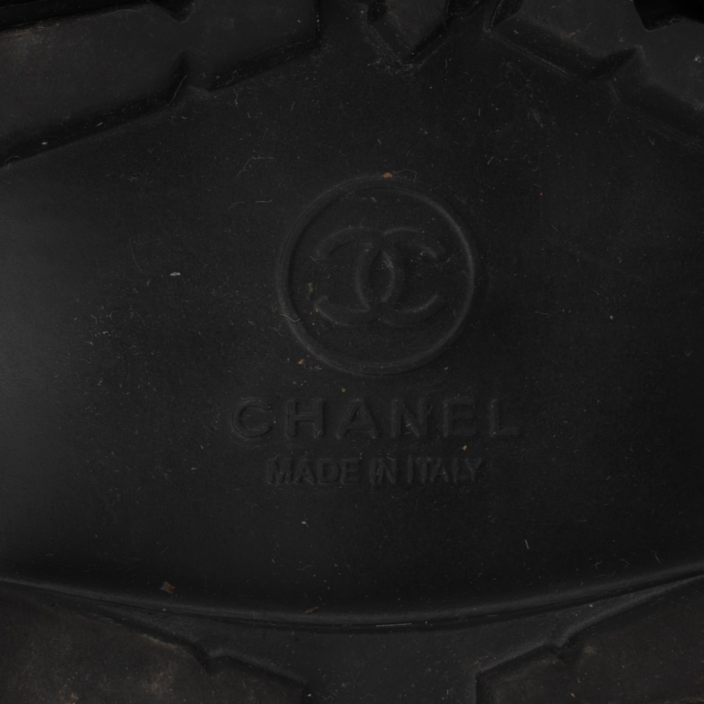 Chanel Quilted Leather Boots Shearling Black (39,5)