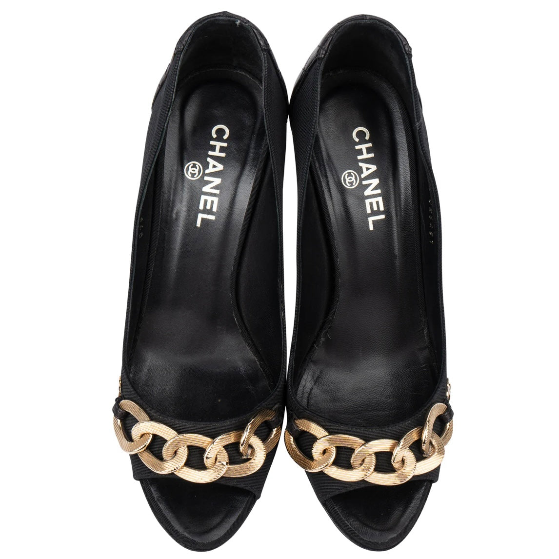 Chanel Quilted Leather Chain Pumps (37)