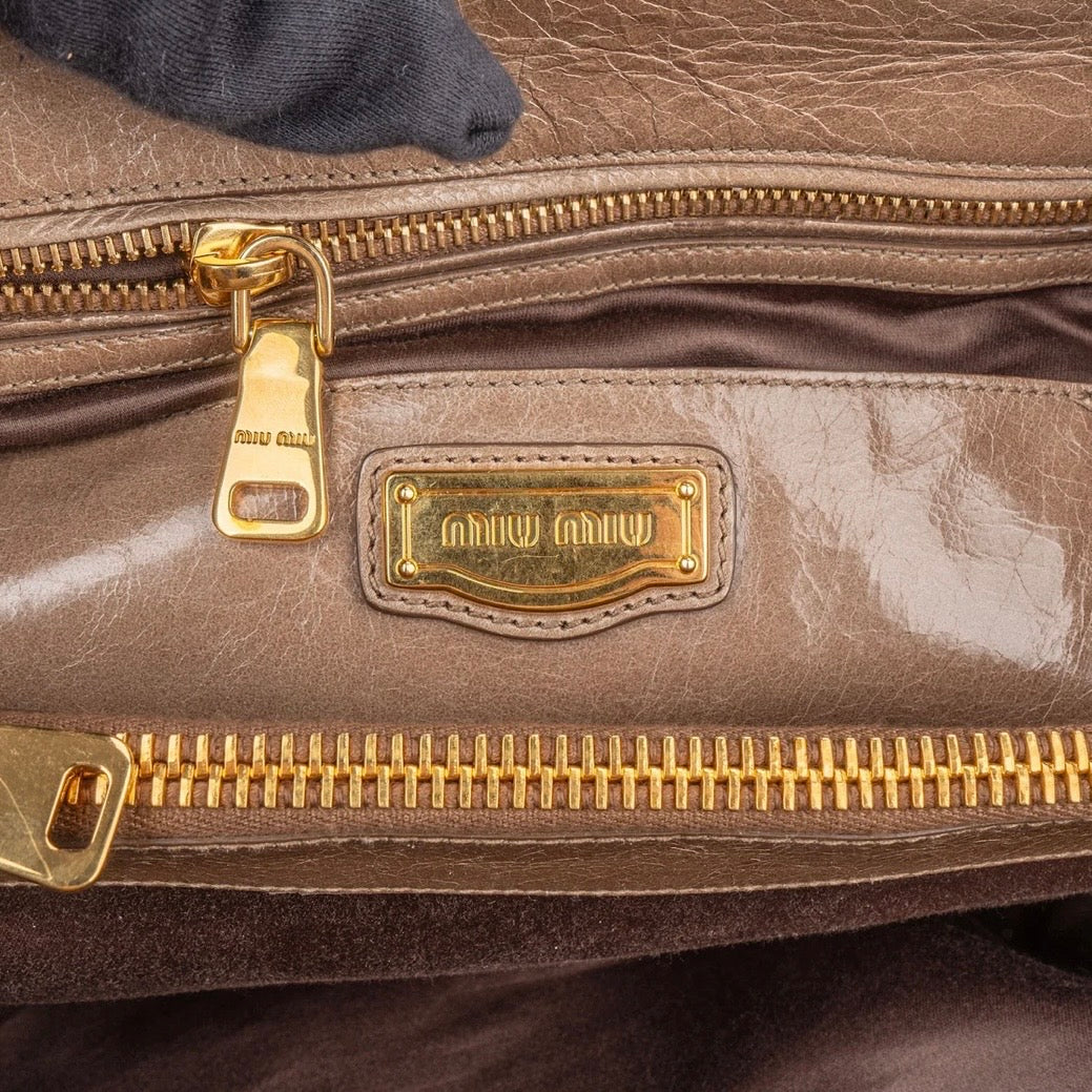 Miu Miu Vitello Lux
Leather Tote Handbag