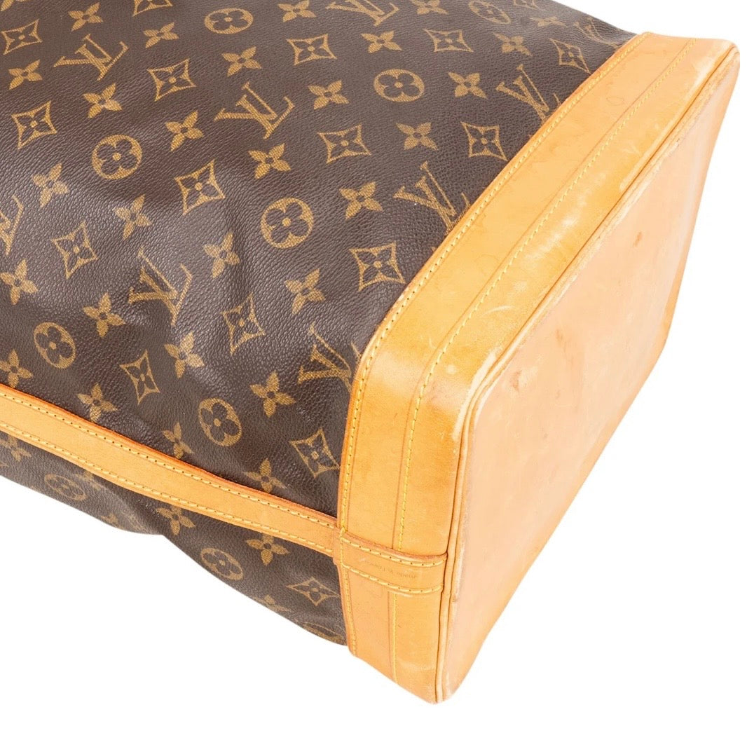 Louis Vuitton Monogram Canvas Sac Noé Grande Shoulder Bag