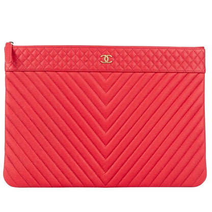 Chanel Rouge Quilted Caviar Leather CC Clutch