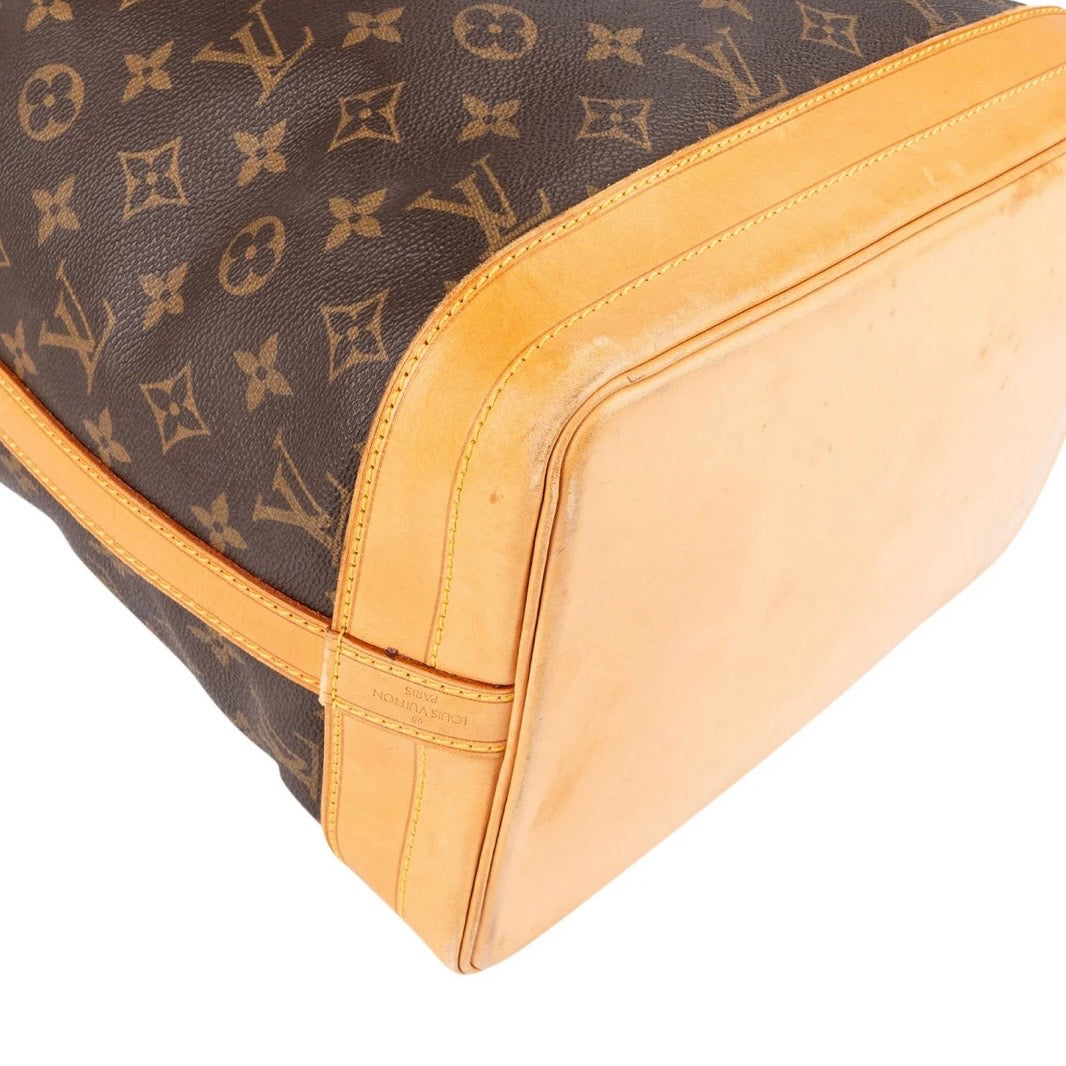 Louis Vuitton Monogram Canvas Sac Noé Grande Shoulder Bag