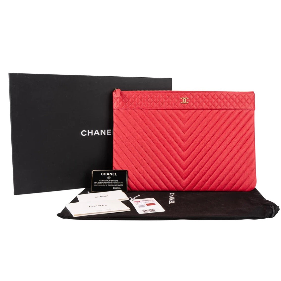 Chanel Rouge Quilted Caviar Leather CC Clutch