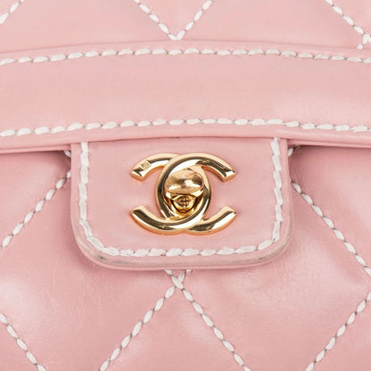Chanel Quilted Lambskin
24K Gold Single
Flap Rabat Handbag