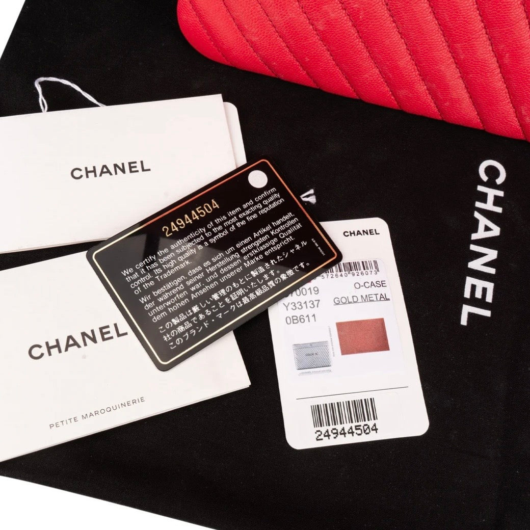 Chanel Rouge Quilted Caviar Leather CC Clutch