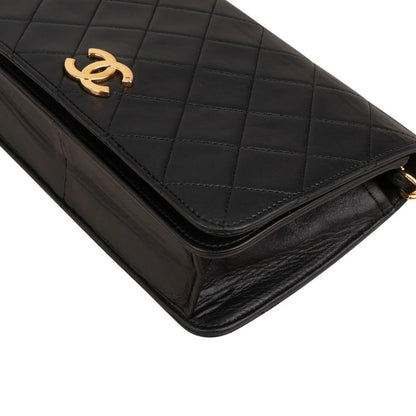Chanel Quilted Lambskin 24K Gold Single Flap Shoulder Bag