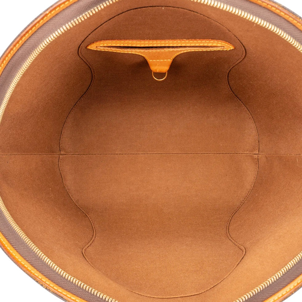 Louis Vuitton Canvas Monogram Ellipse PM Handbag