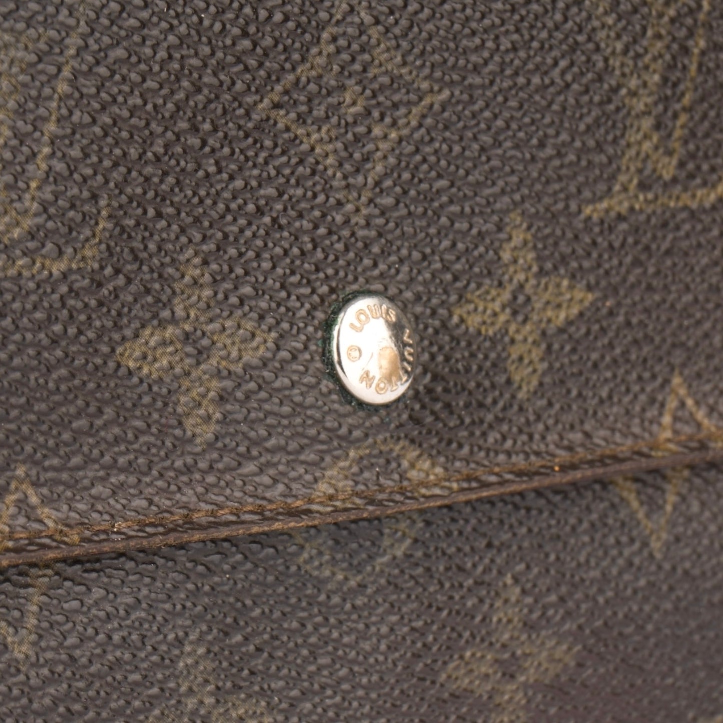 Louis Vuitton Canvas Monogram Sarah Wallet