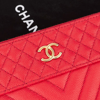 Chanel Rouge Quilted Caviar Leather CC Clutch