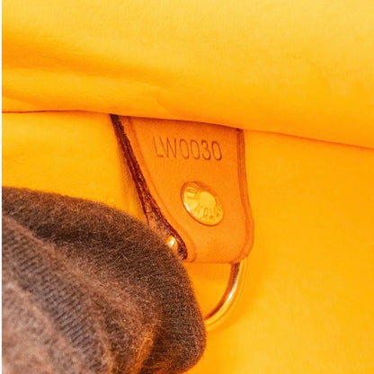 Louis Vuitton Monogram
Vernis Houston
Yellow Handbag