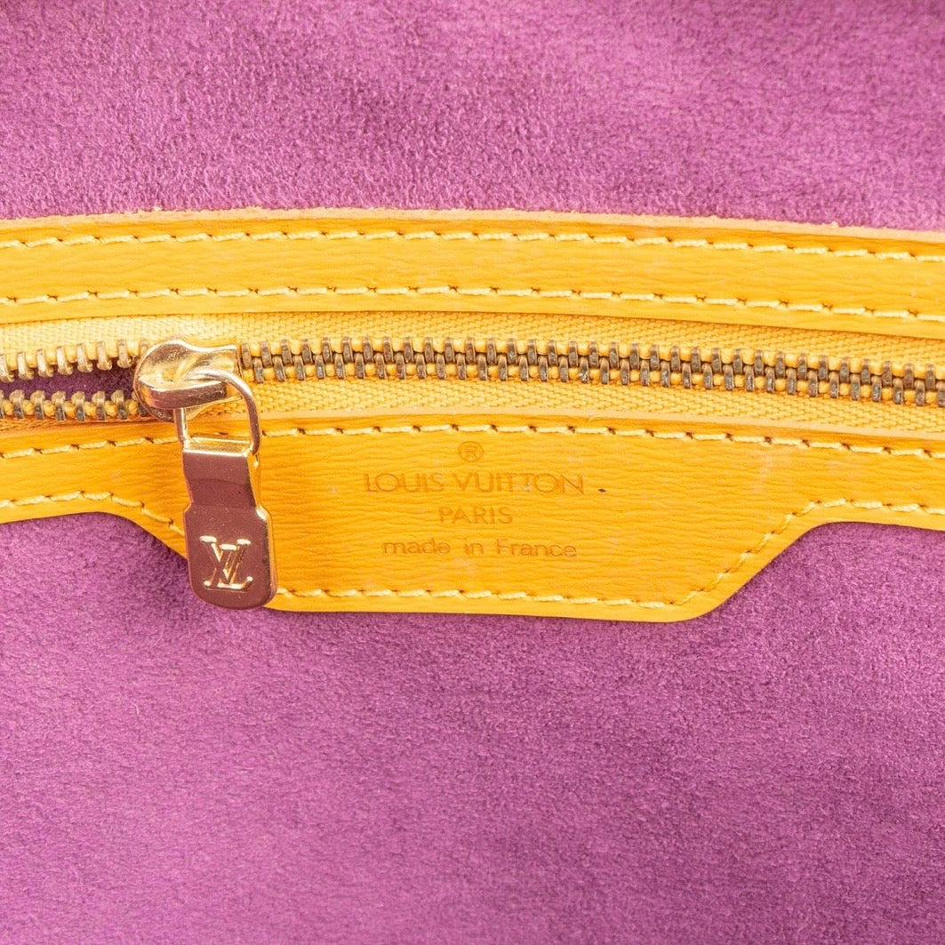 Louis Vuitton Yellow
Epi Leather Sac St.
Jacques GM Shoulder Bag