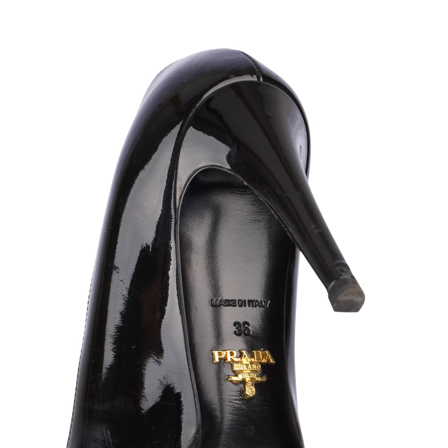 Prada Patent Leather Pumps (36)