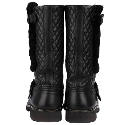 Chanel Quilted Leather Boots Shearling Black (39,5)