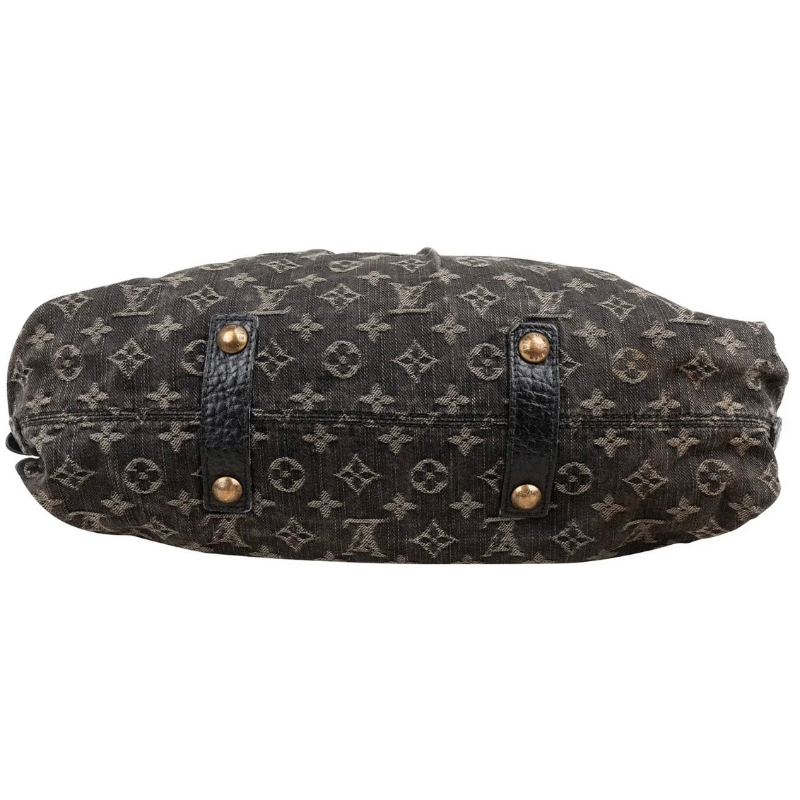 Louis Vuitton
Monogram Denim Neo
Cabby MM Handbag