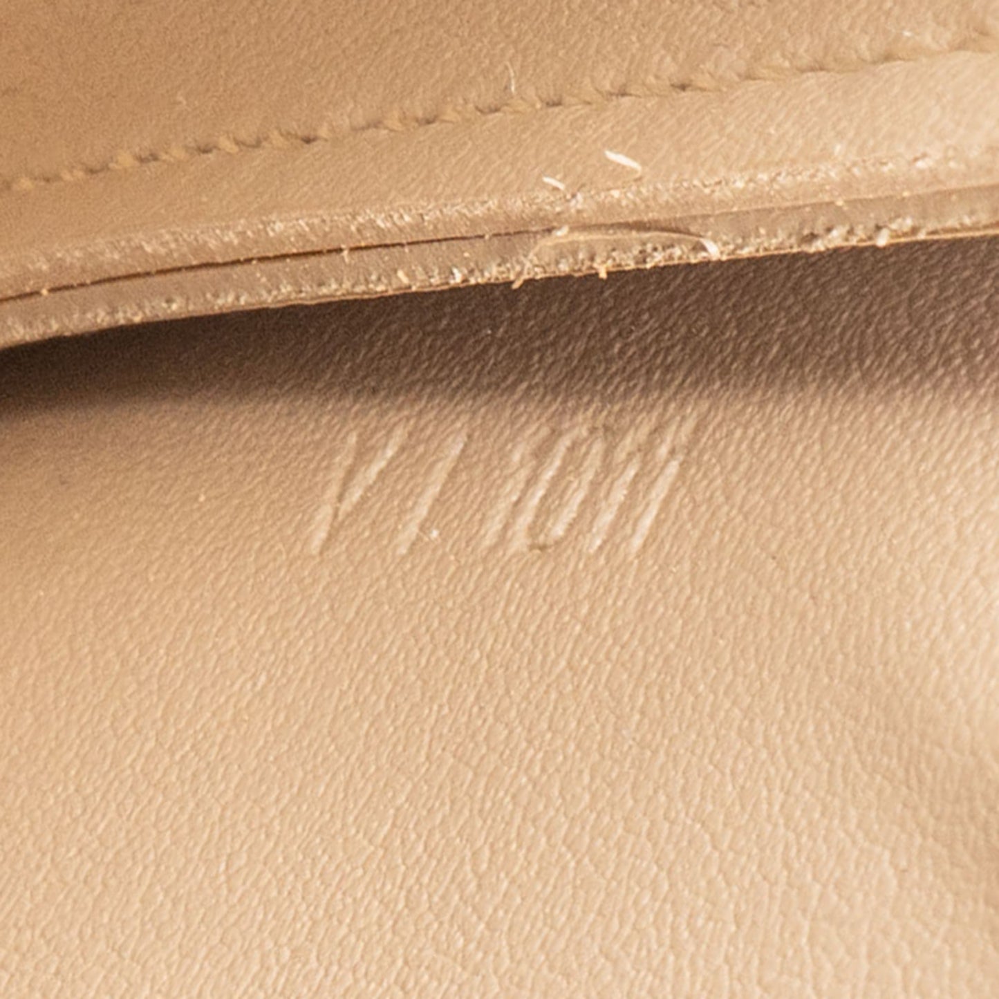 Louis Vuitton Vernis Monogram Lexington Pochette Handbag
