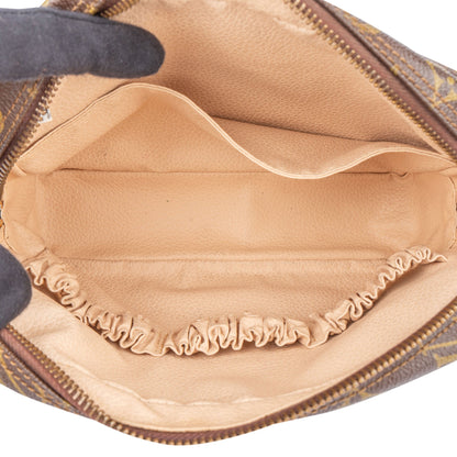 Louis Vuitton Canvas Monogram Trousse Toilette 23 Clutch